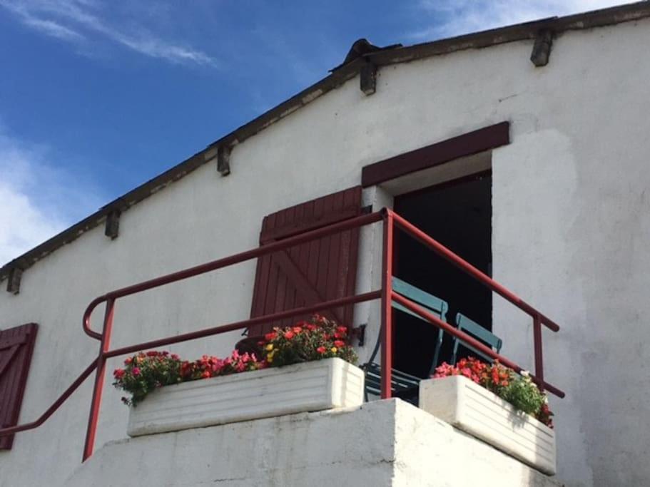 Le Depot Appartement Du Canal 80M2 A Champvert Eksteriør bilde