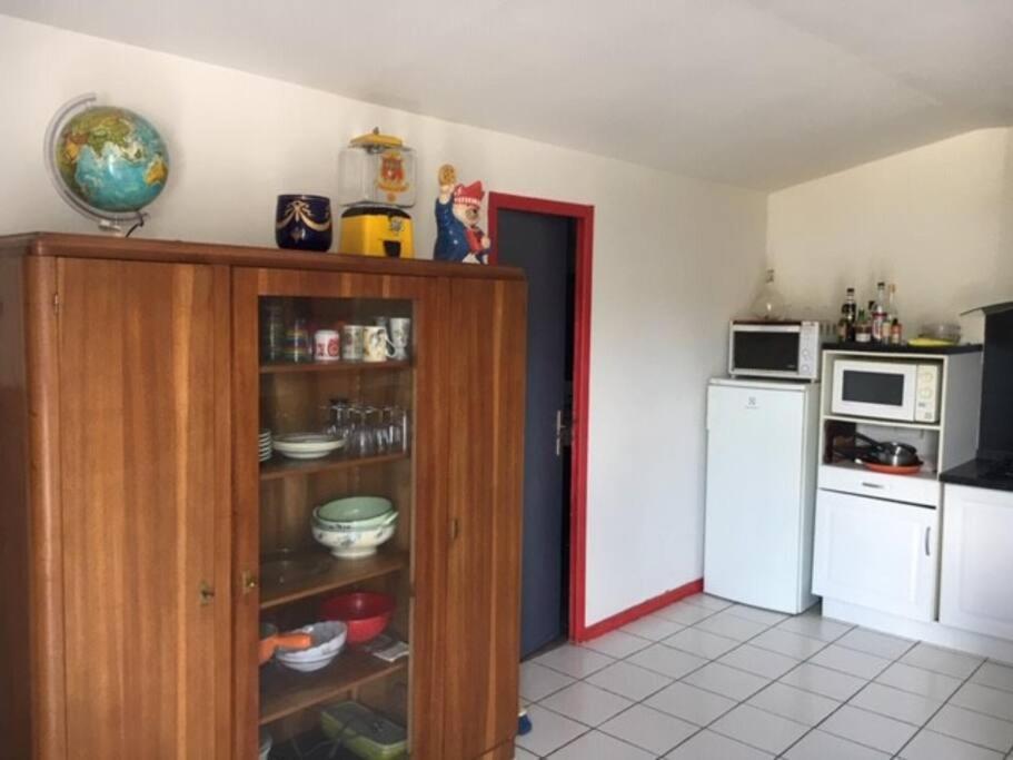 Le Depot Appartement Du Canal 80M2 A Champvert Eksteriør bilde