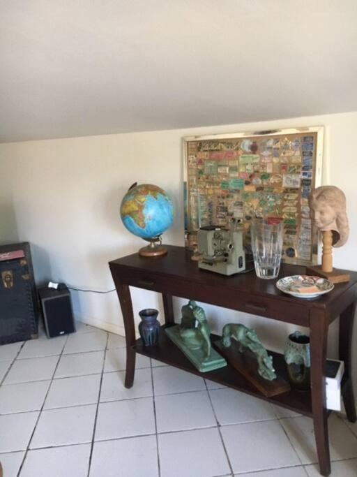 Le Depot Appartement Du Canal 80M2 A Champvert Eksteriør bilde
